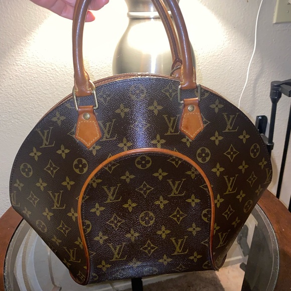 SOLD Authentic Louis Vuitton Eclipse MM Hand Bag - Picture 5 of 12